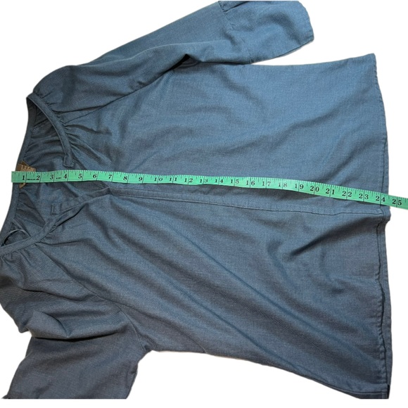 Bit & Bridle Bell Sleeve Chambray Sleeve size M - Picture 13 of 14